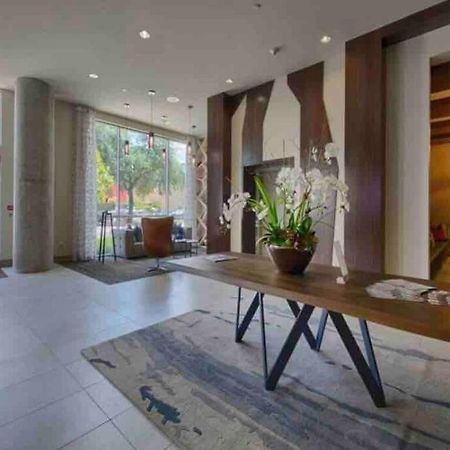 Htown Downtown Oasis Lägenhet Houston Exteriör bild